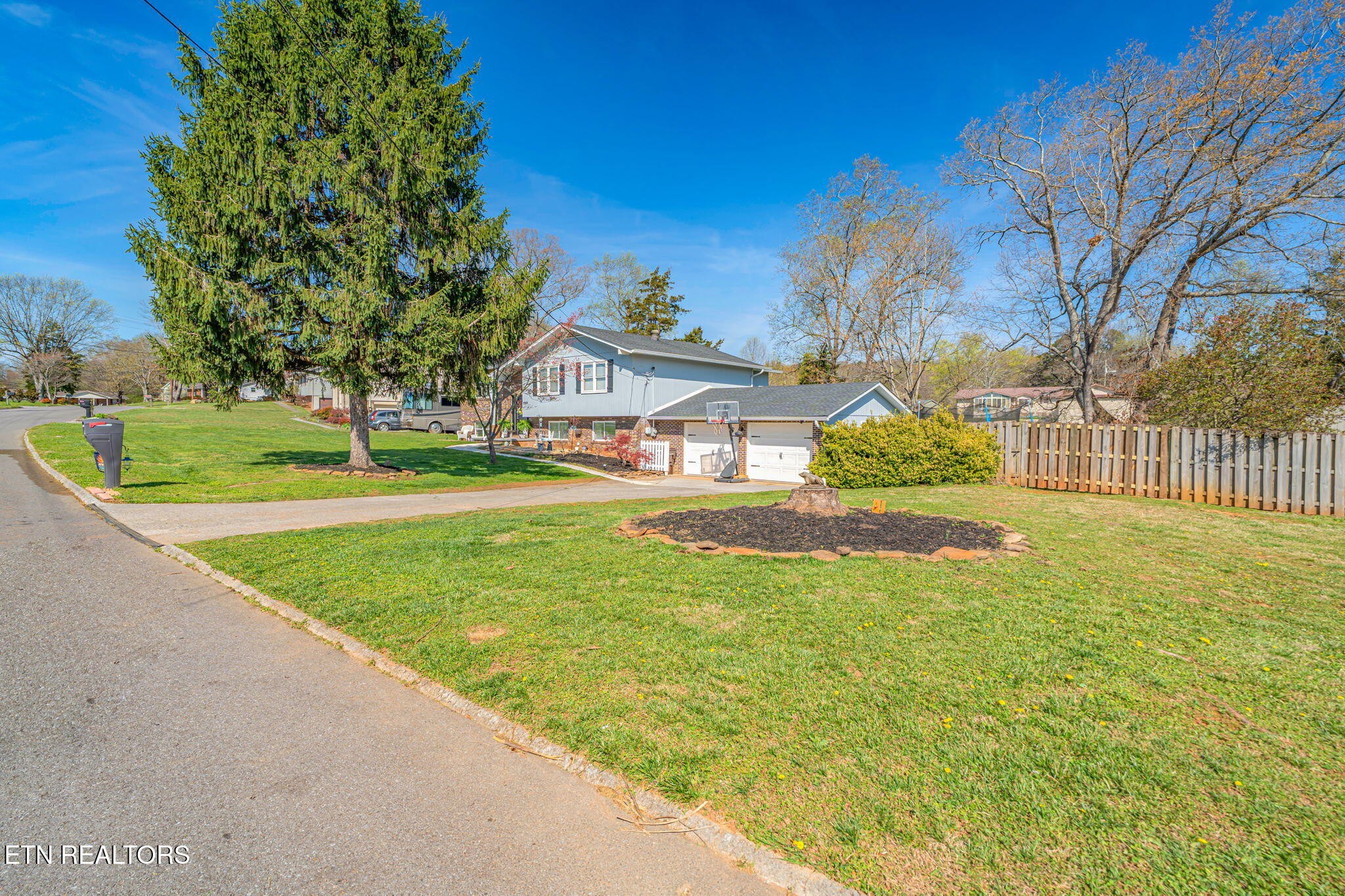 7301 Dunsten Drive