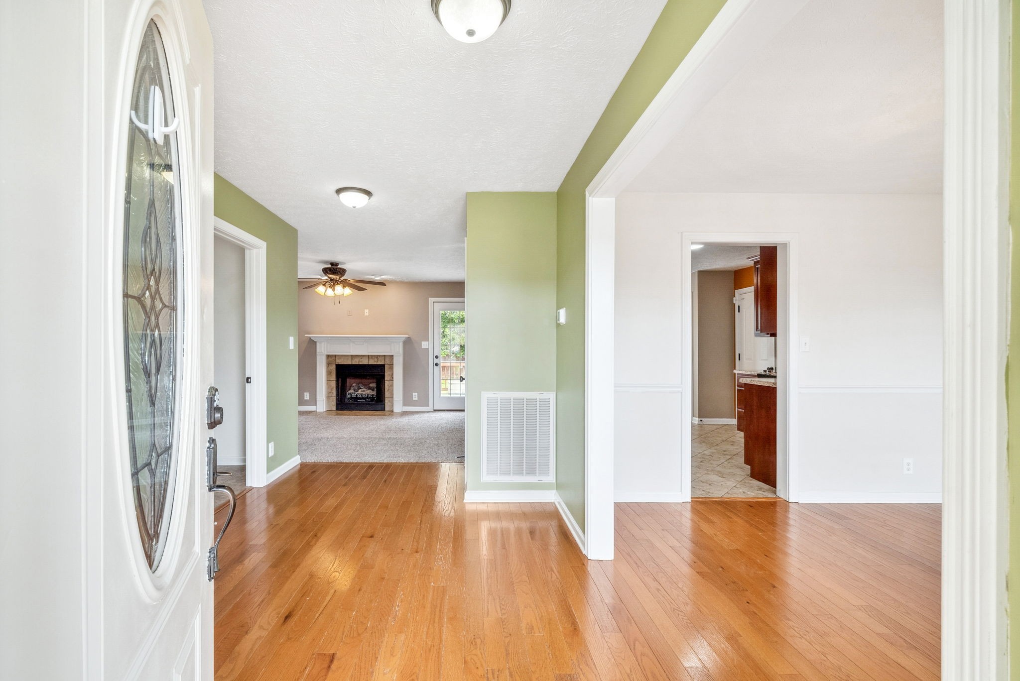 2912 Brewster Dr