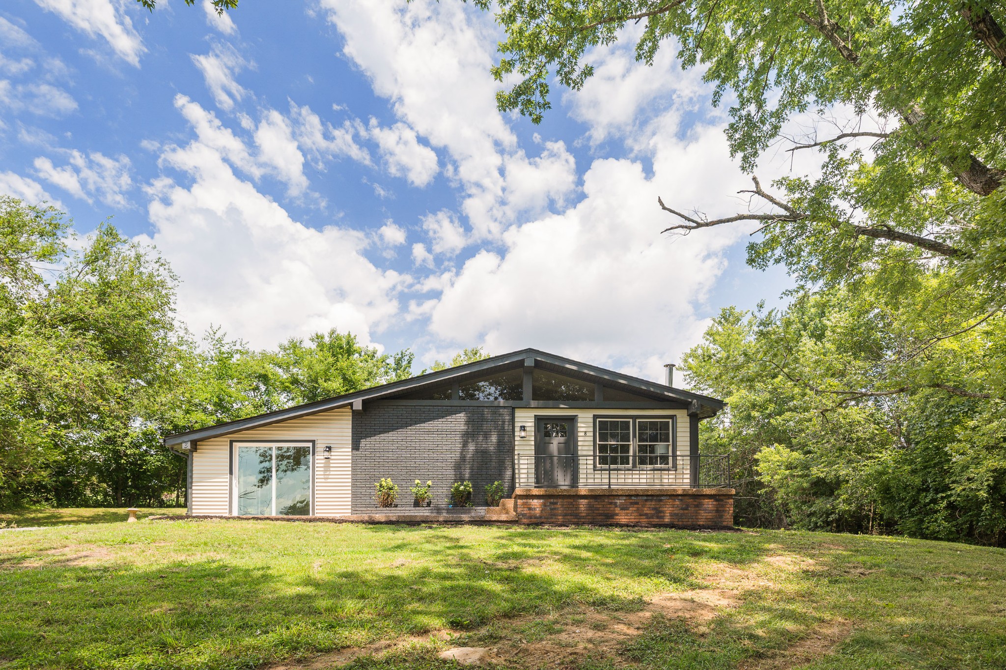 Photo 1 of 12 — 8 Washer Ln, Elmwood, TN 38560