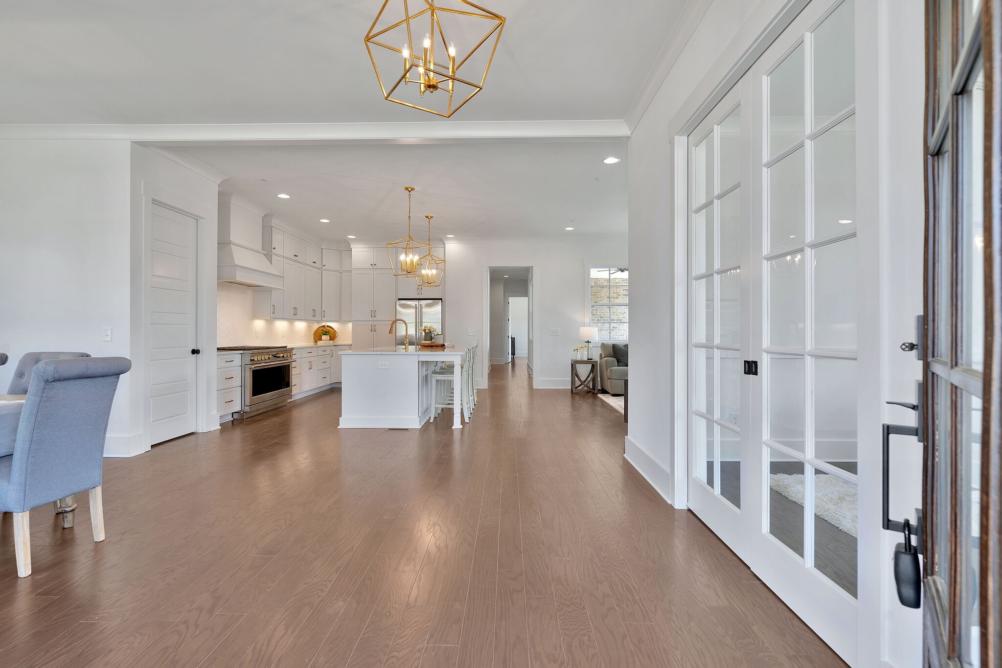 1204 Luckett Rd