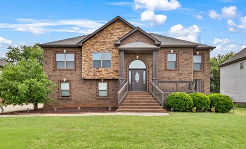 2207 Ellington Gait Dr Clarksville TN 37043