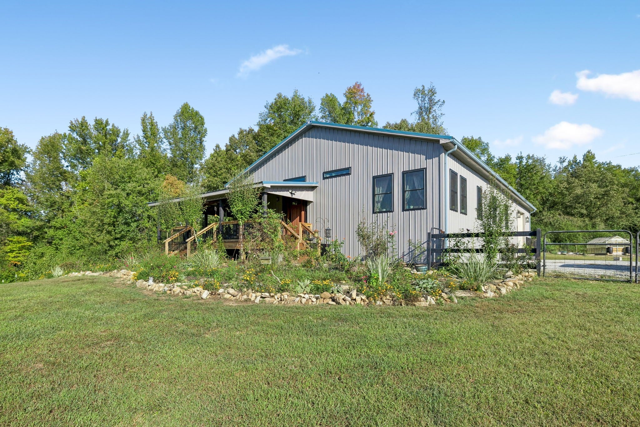 561 Bodine Loop