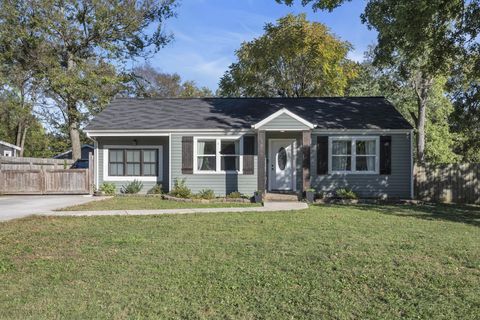 2814 Live Oak Rd Nashville TN 37210