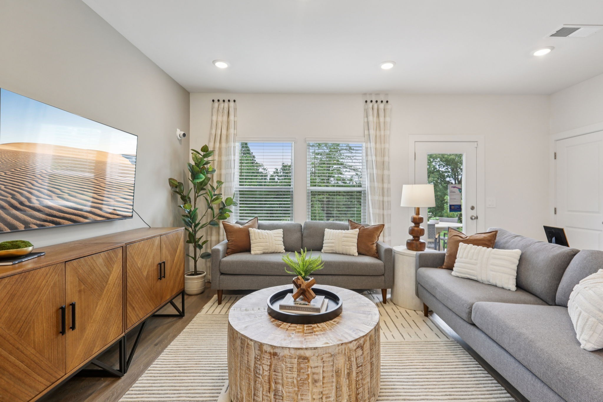 7166 Cedarcrest Lane