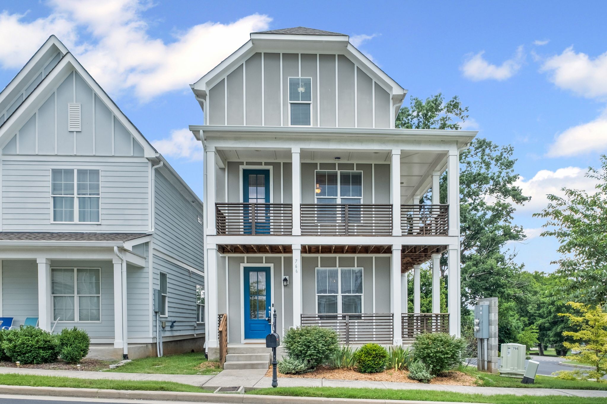 766 Cottage Park Dr