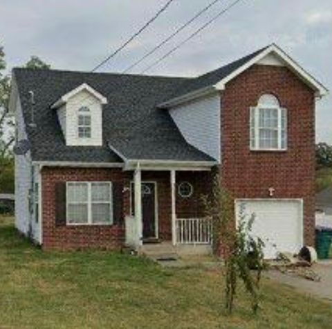 Photo of 512 Grayson Ct, LaVergne, TN 37086 (MLS # 3061661)