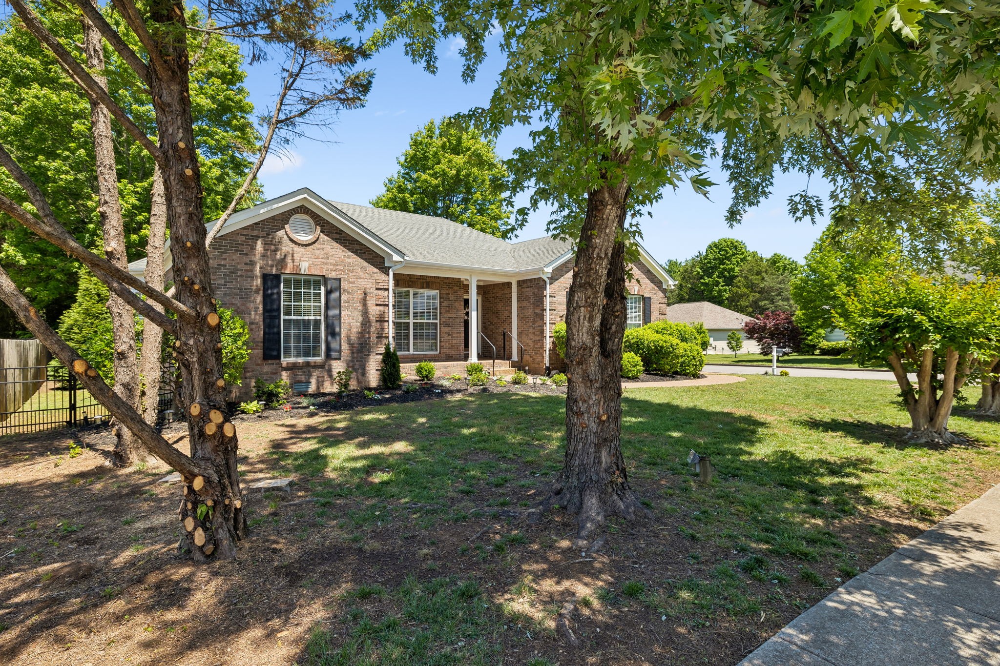 601 Casey Pl