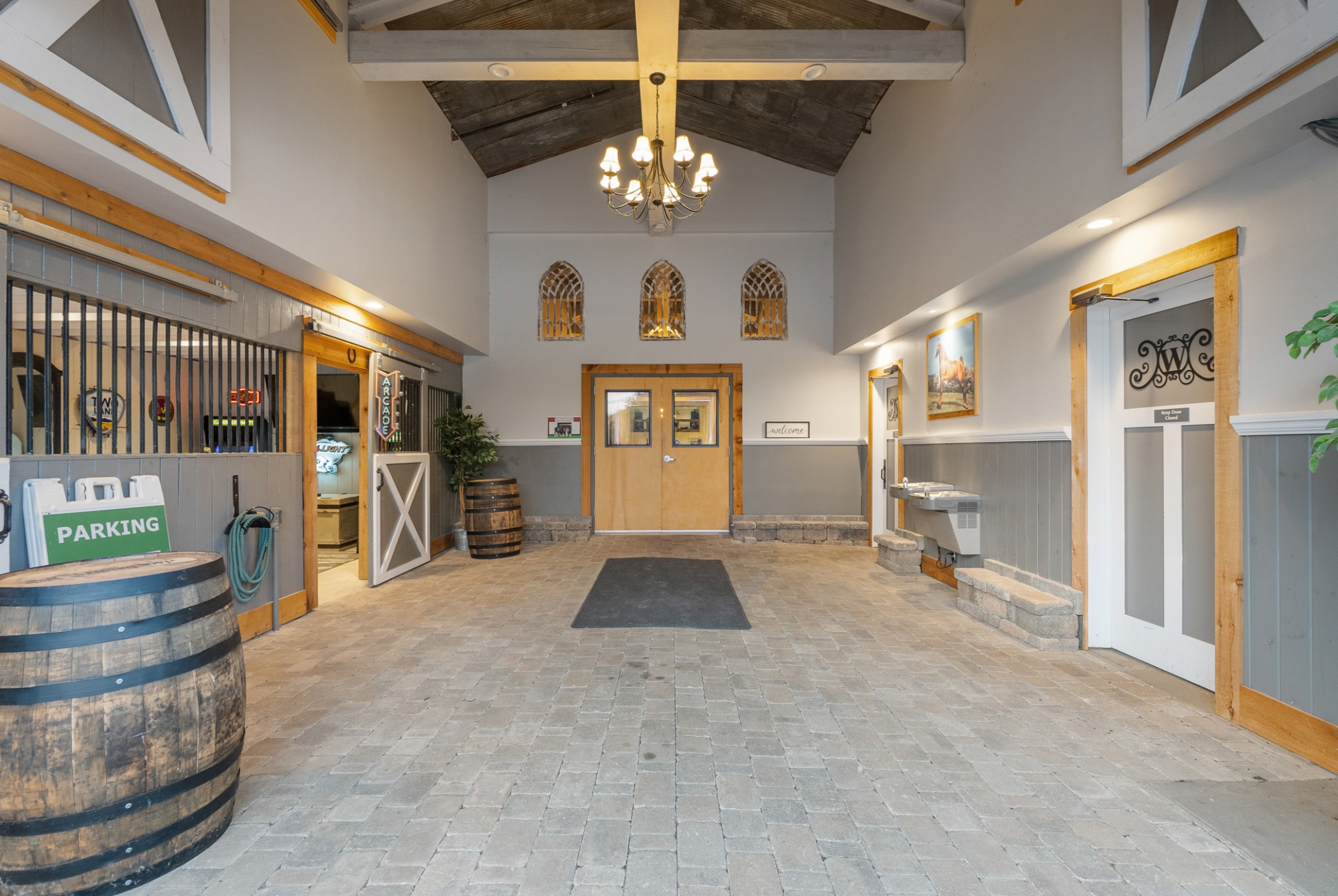 1190 W Ellington Pkwy