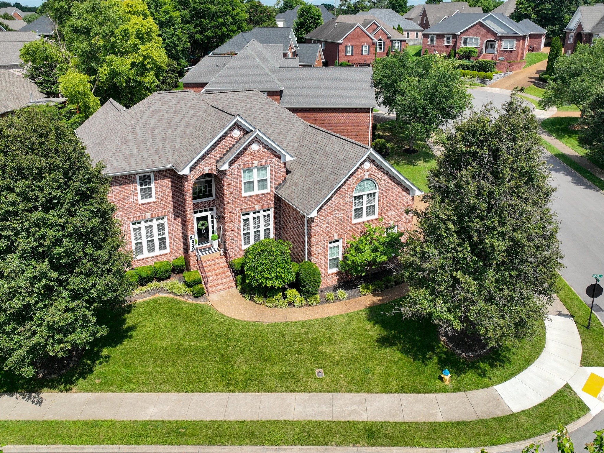 239 Sontag Dr, Franklin 239 Sontag Dr, Franklin TN 37064 4-bed home, photo 1 of 30