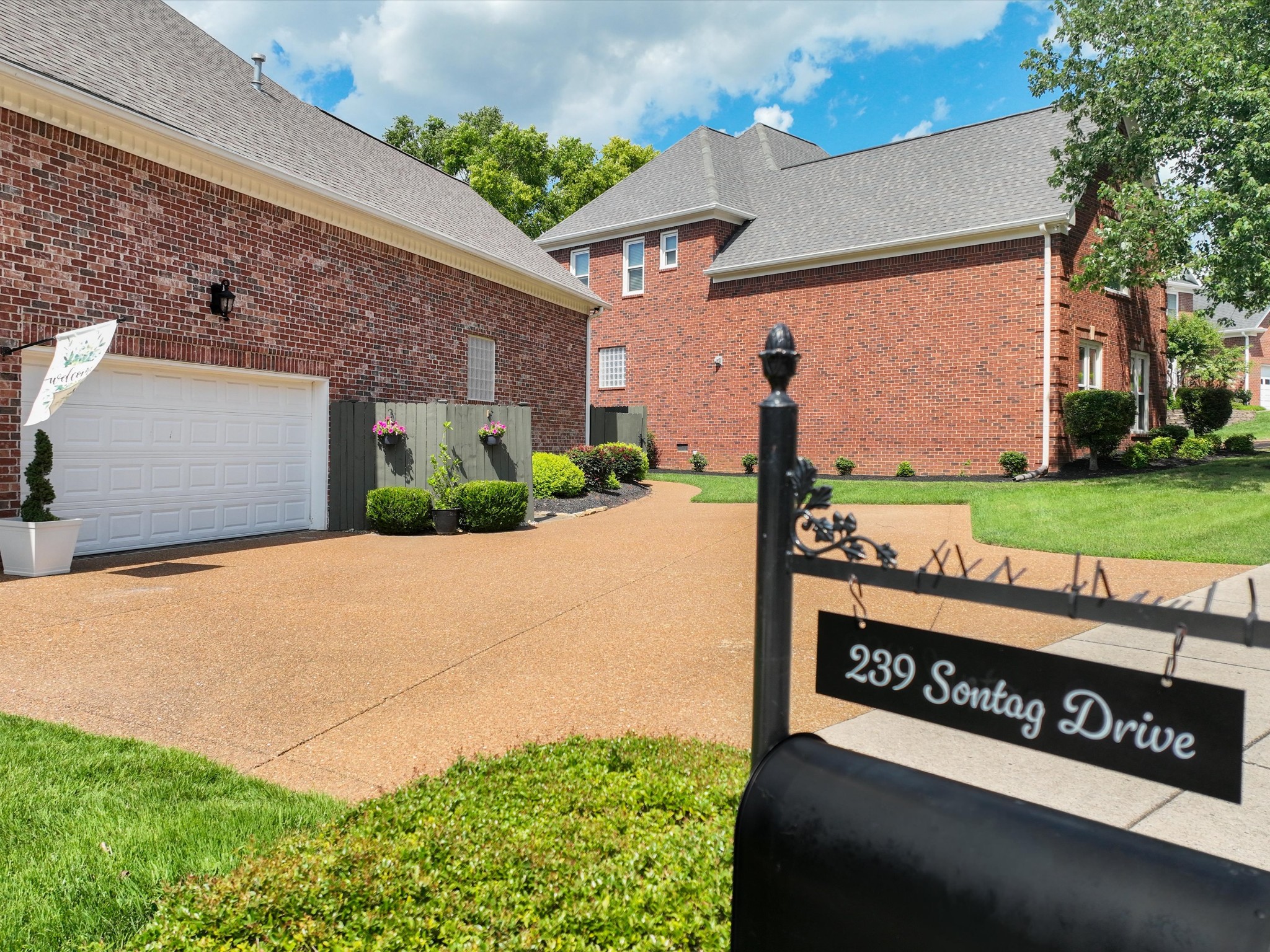 239 Sontag Dr, Franklin TN 37064 4-bed home, photo 6 of 30