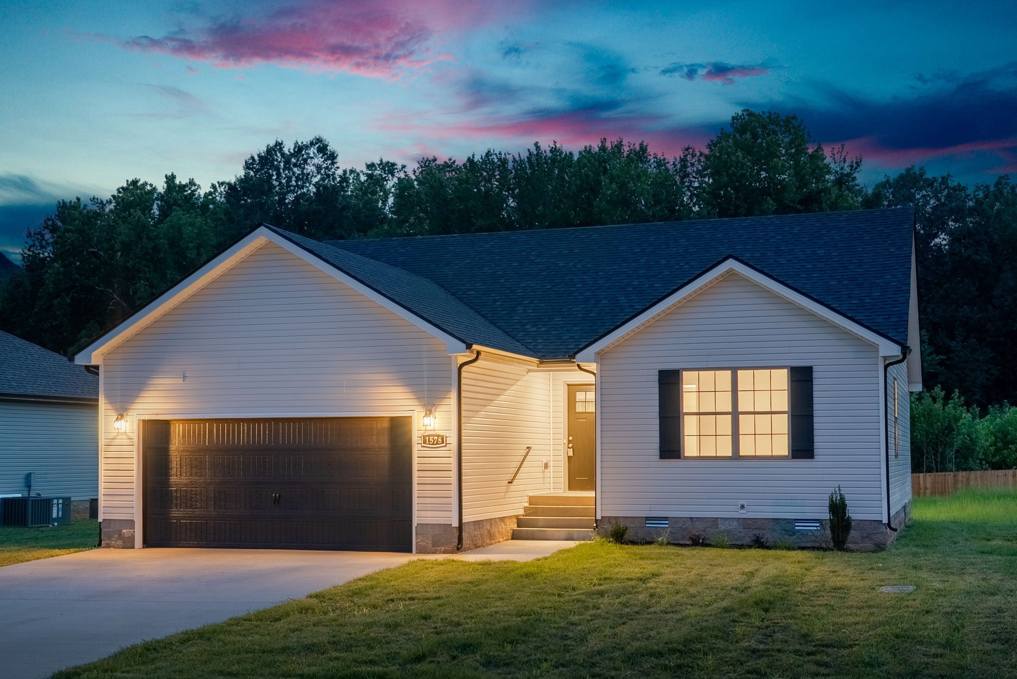 1578 Fredrick Dr