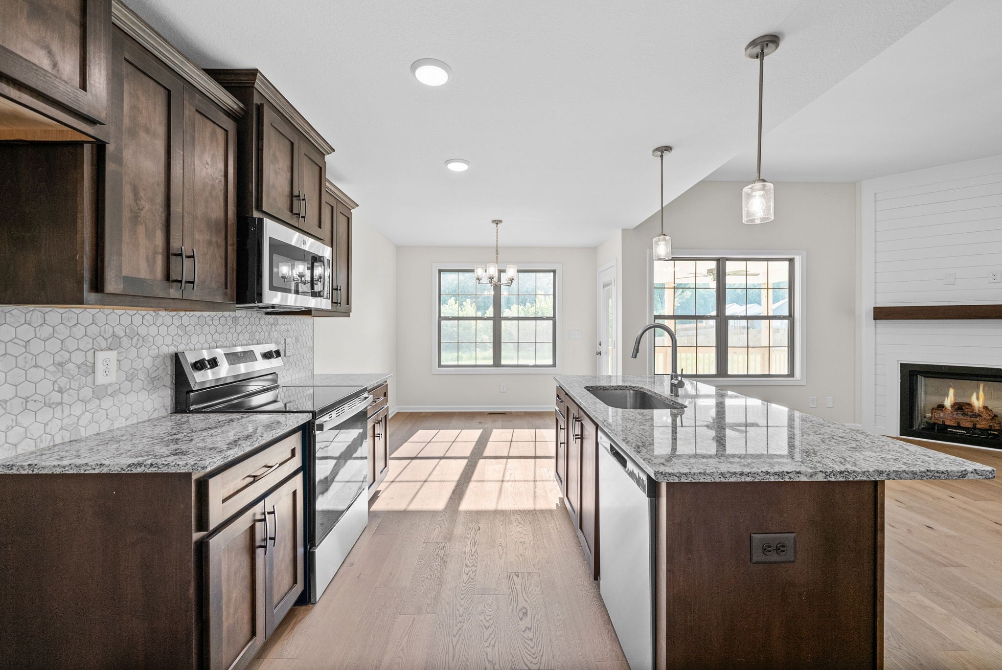 1578 Fredrick Dr