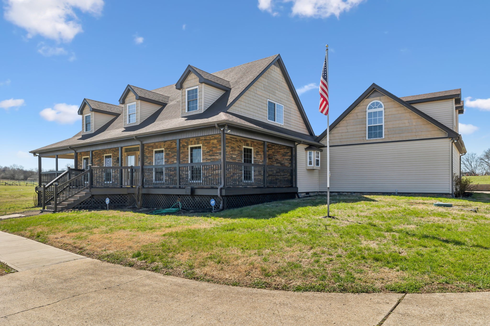863 Rock Springs Rd