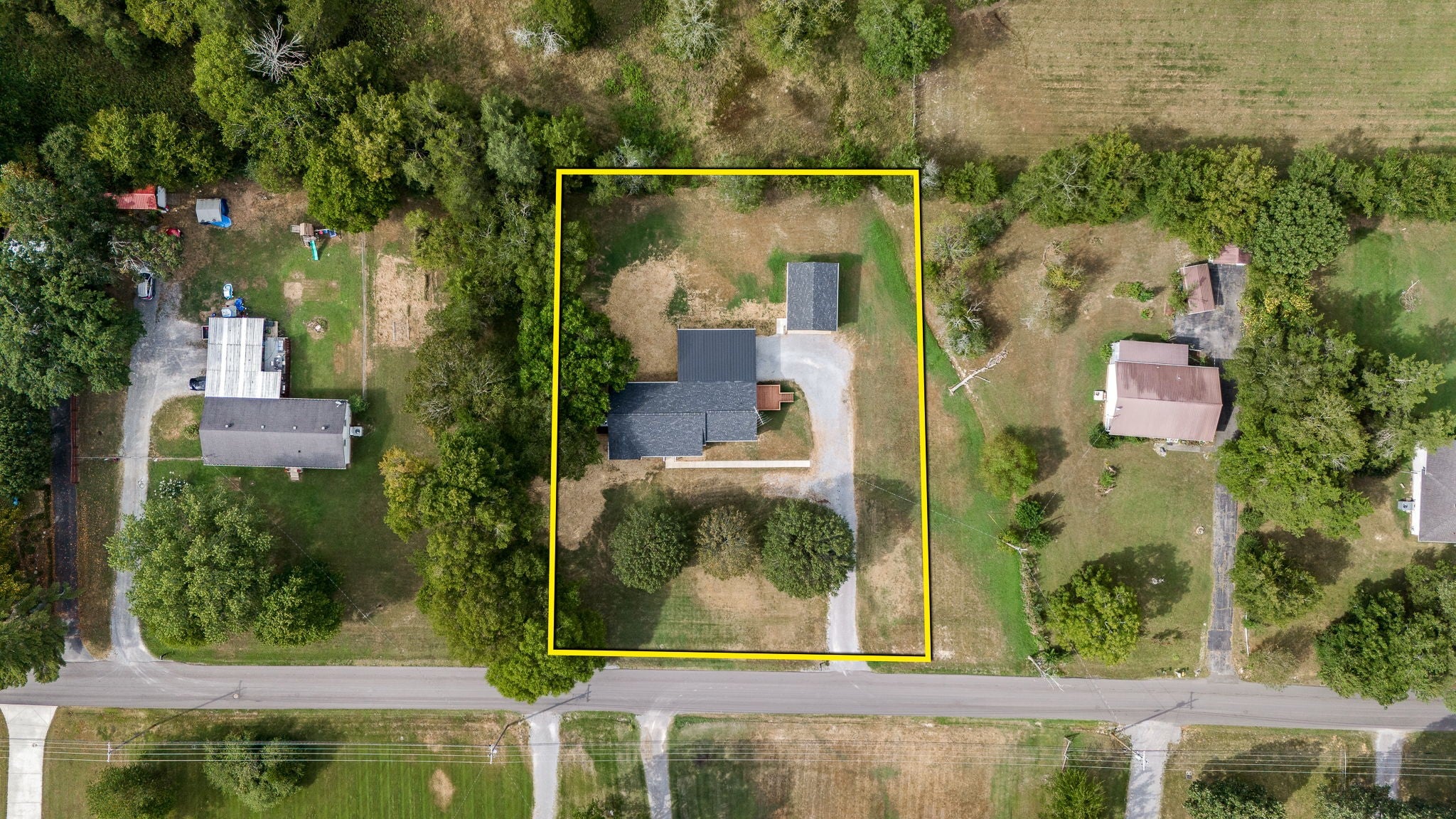 120 Whiteside Ln