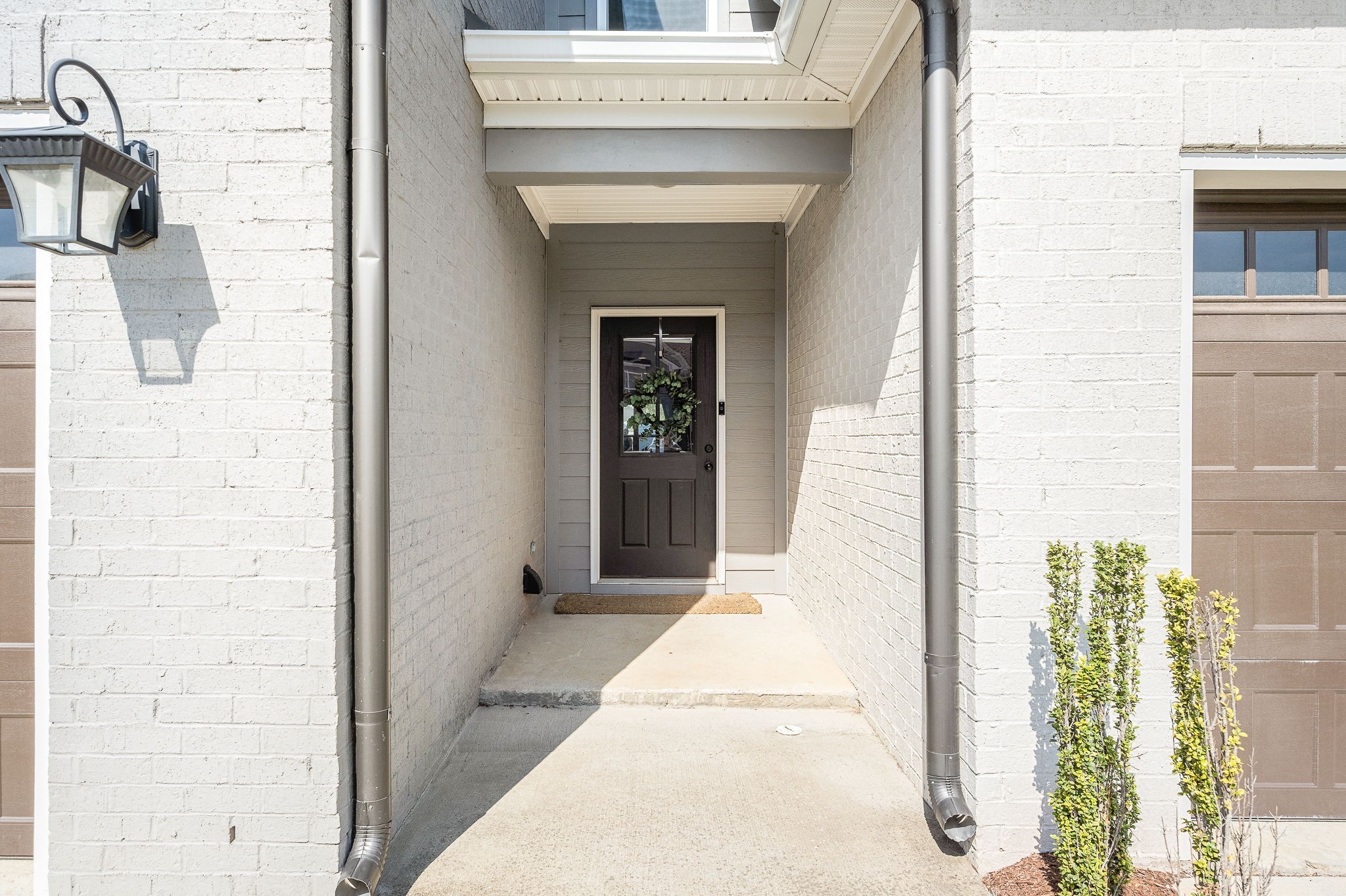 3437 Magruder Dr
