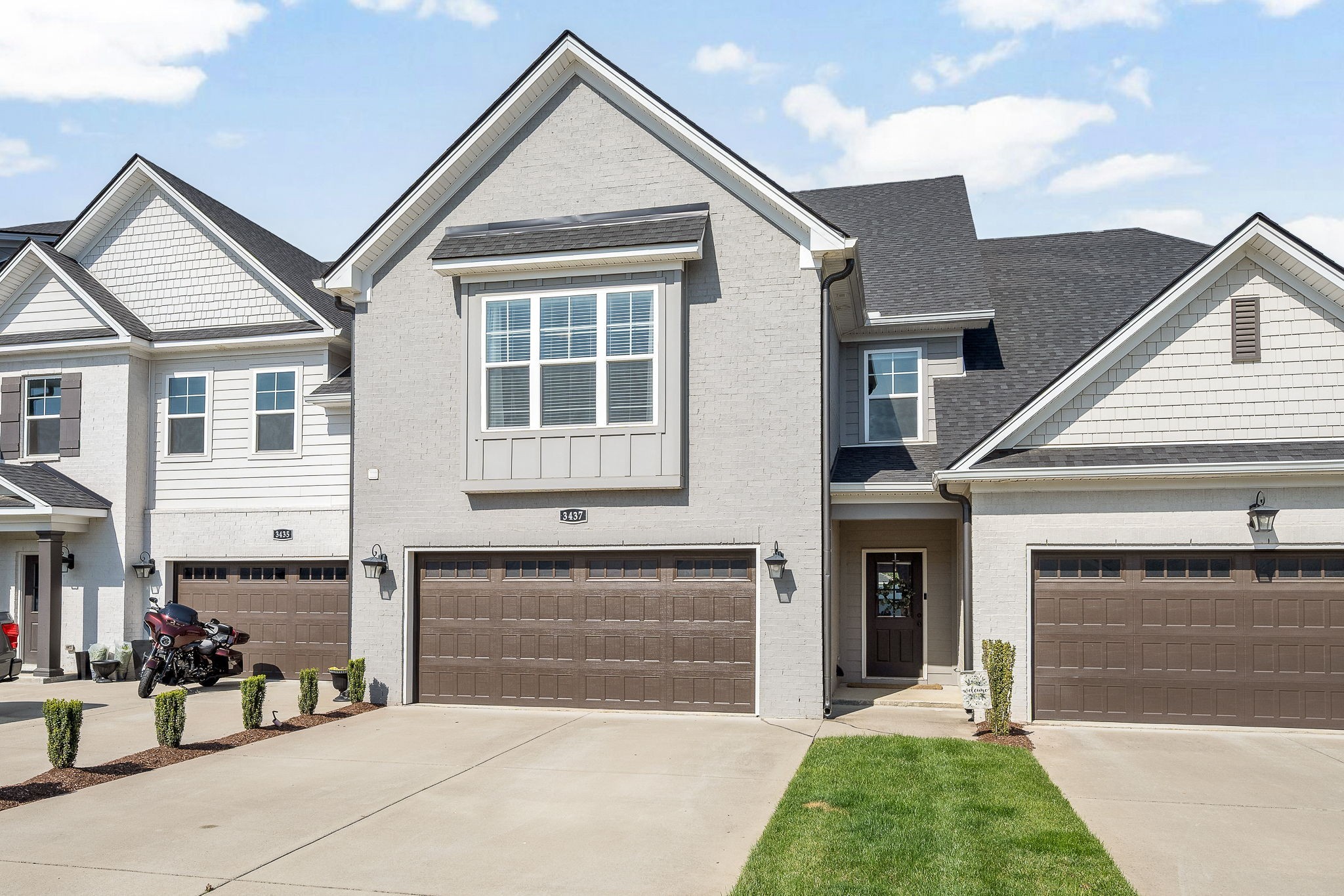 3437 Magruder Dr