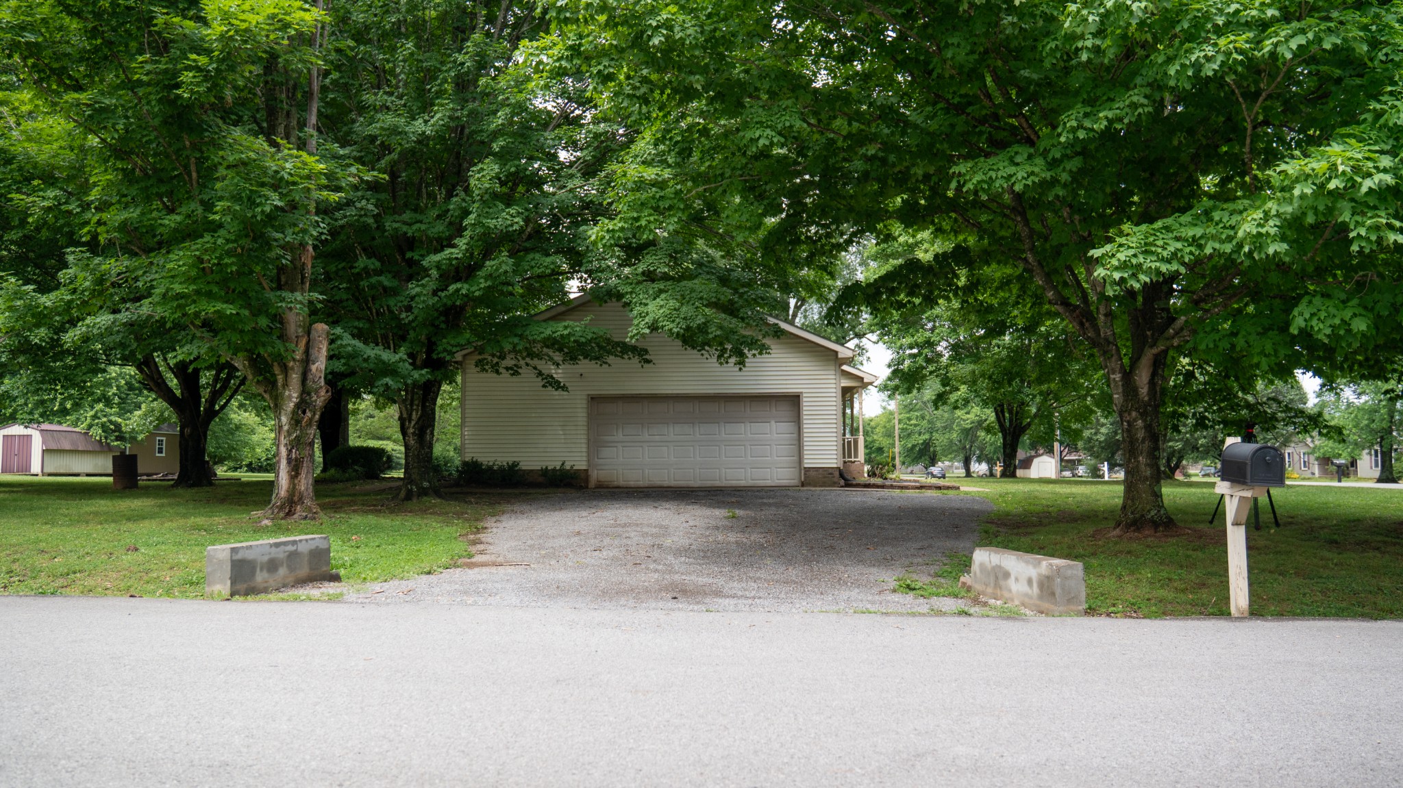 4031 Country Park Ln