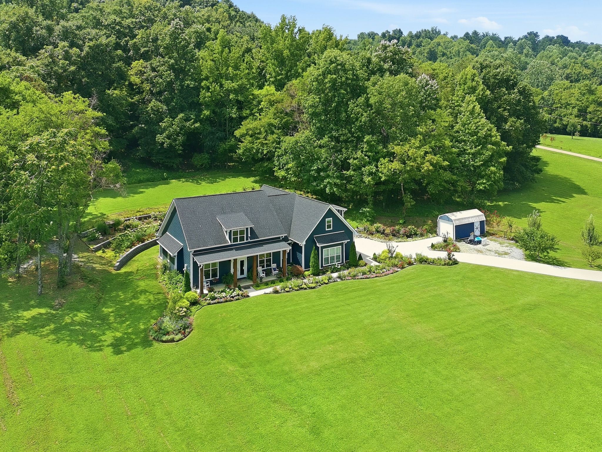 1007 Scenic Dr
