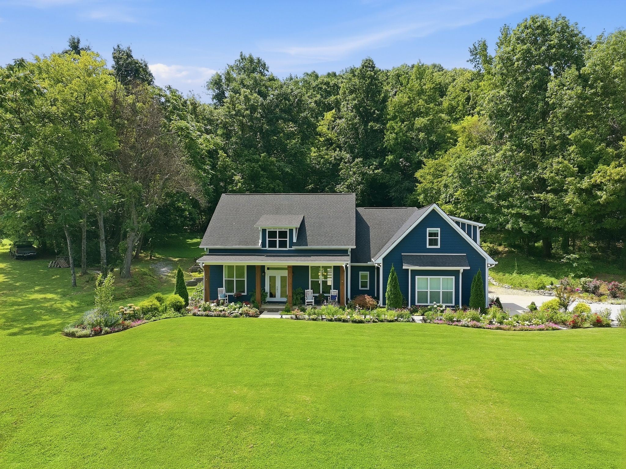 1007 Scenic Dr