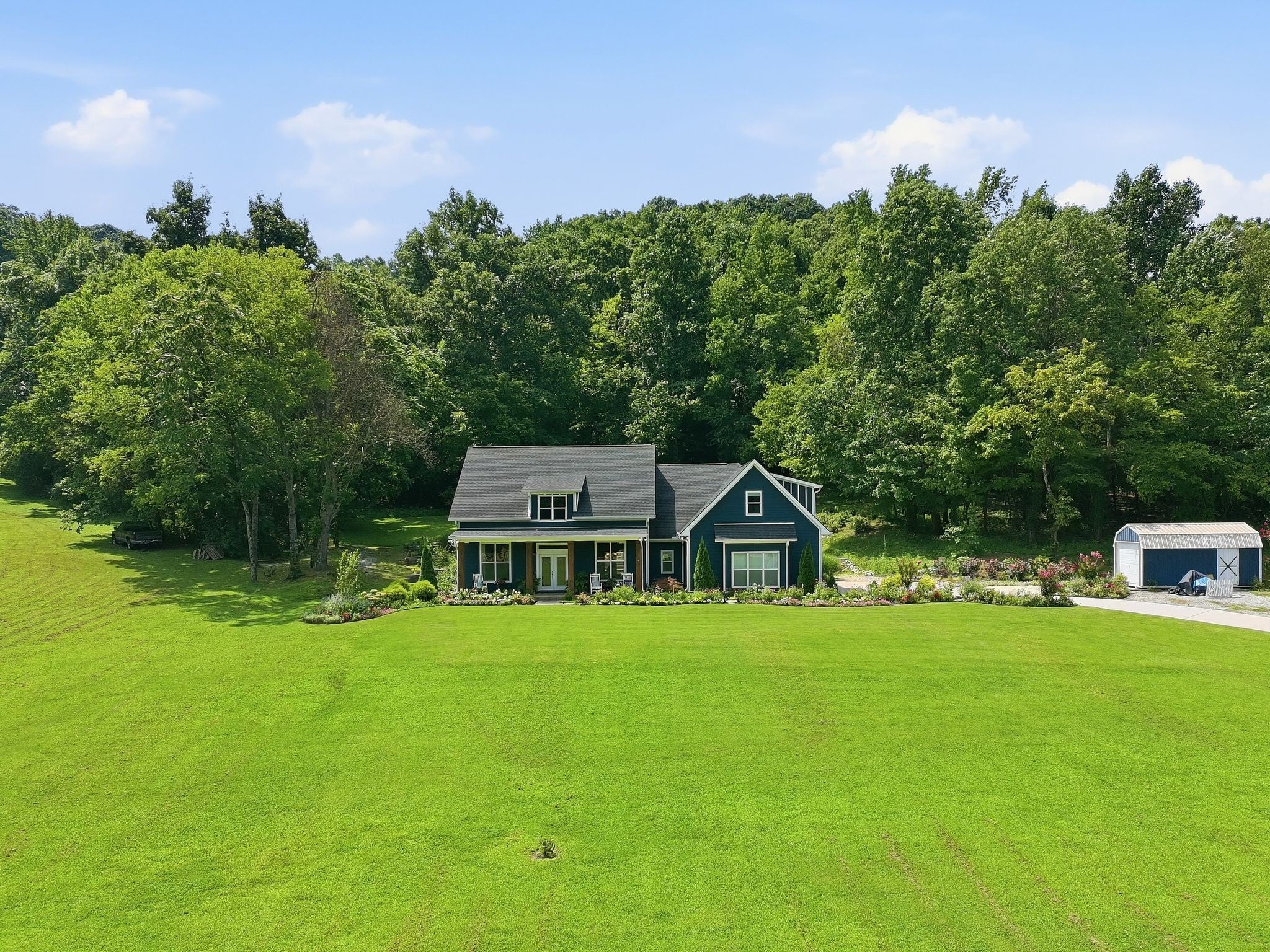 1007 Scenic Dr