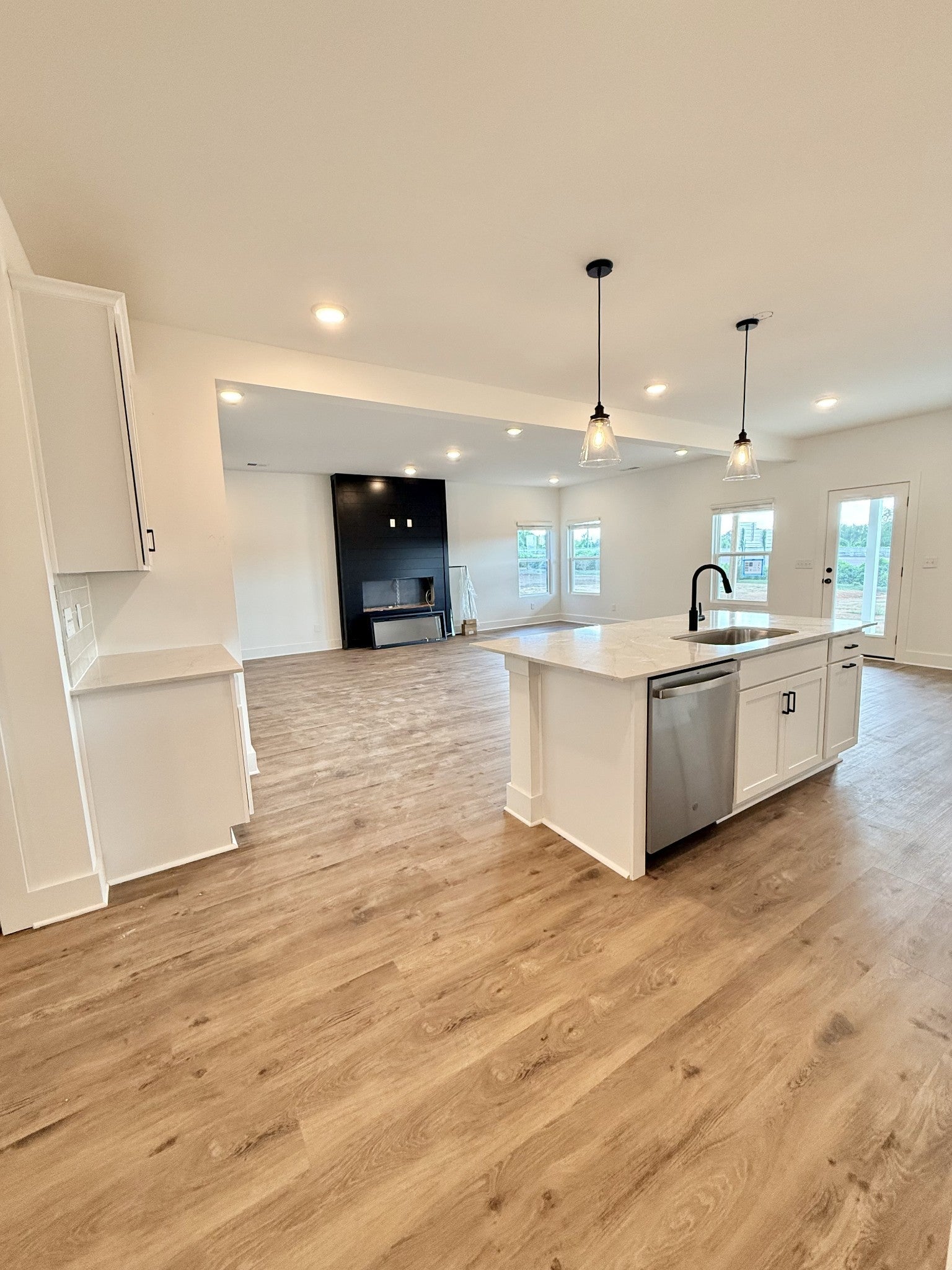 4-bed listing at 929 Watercourse Ct, Nashville