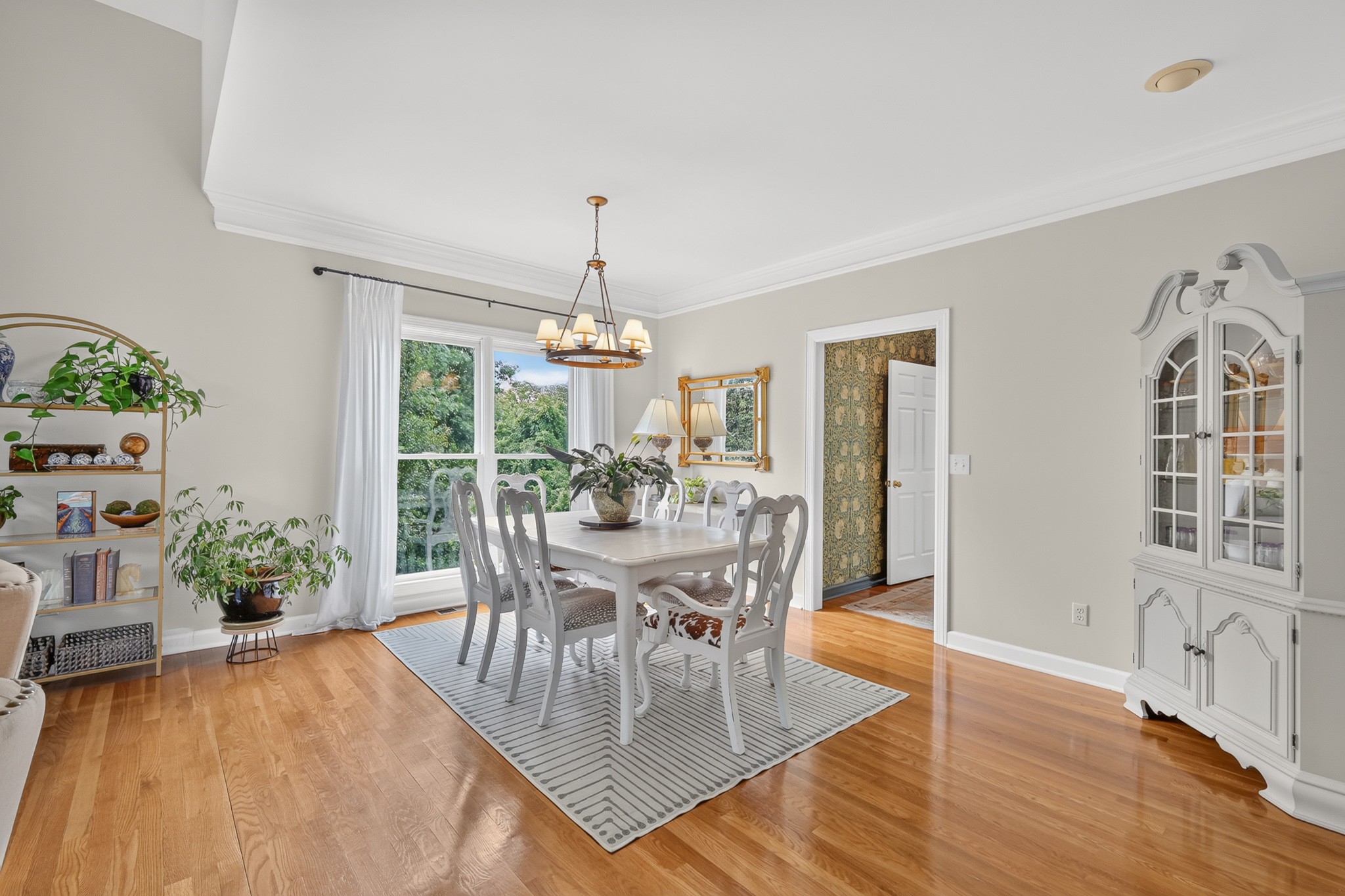 612 Eastcastle Ct, Franklin TN 37069 4-bed home, photo 5 of 30