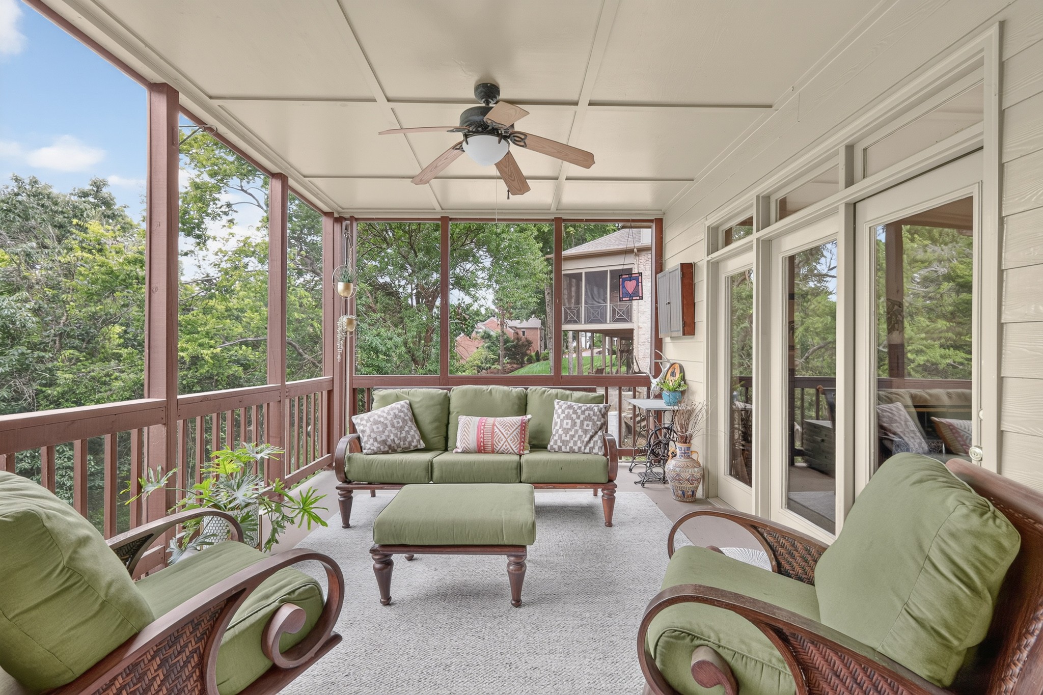 612 Eastcastle Ct, Franklin TN 37069 4-bed home, photo 17 of 30