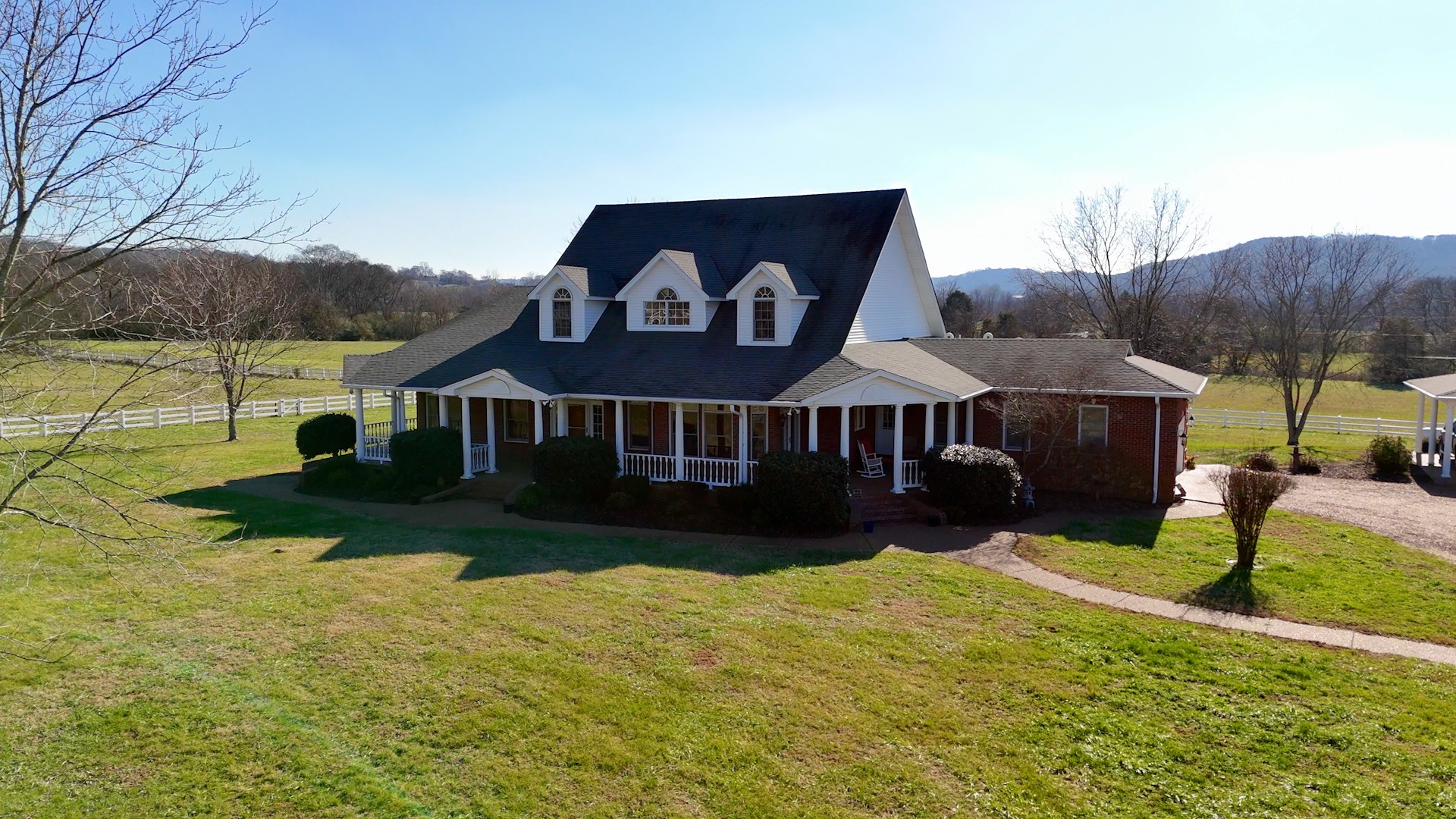1213 Globe Rd