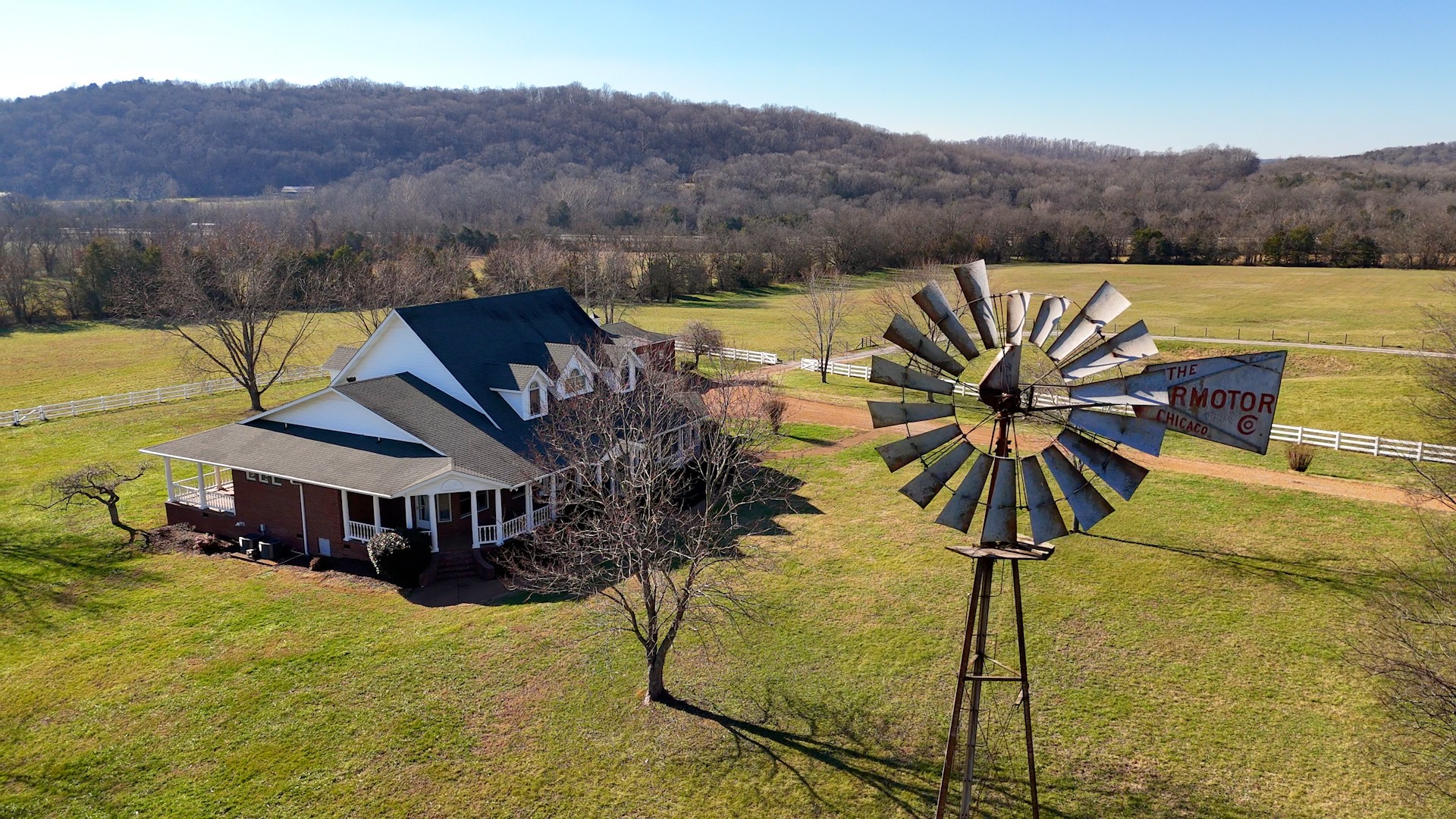 1213 Globe Rd