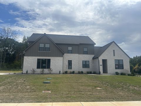 7321 Winners Road Murfreesboro TN 37129