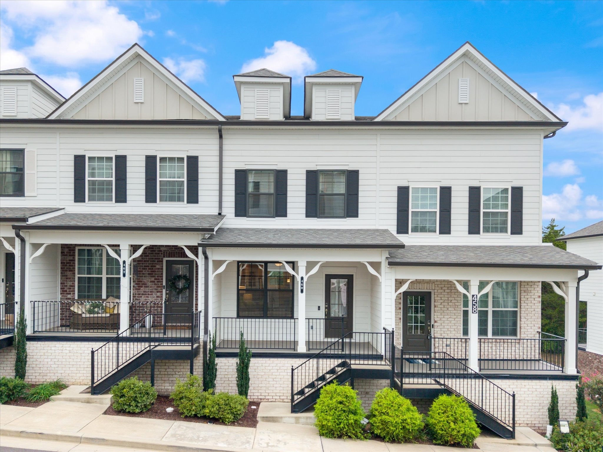460 Portsdale Dr