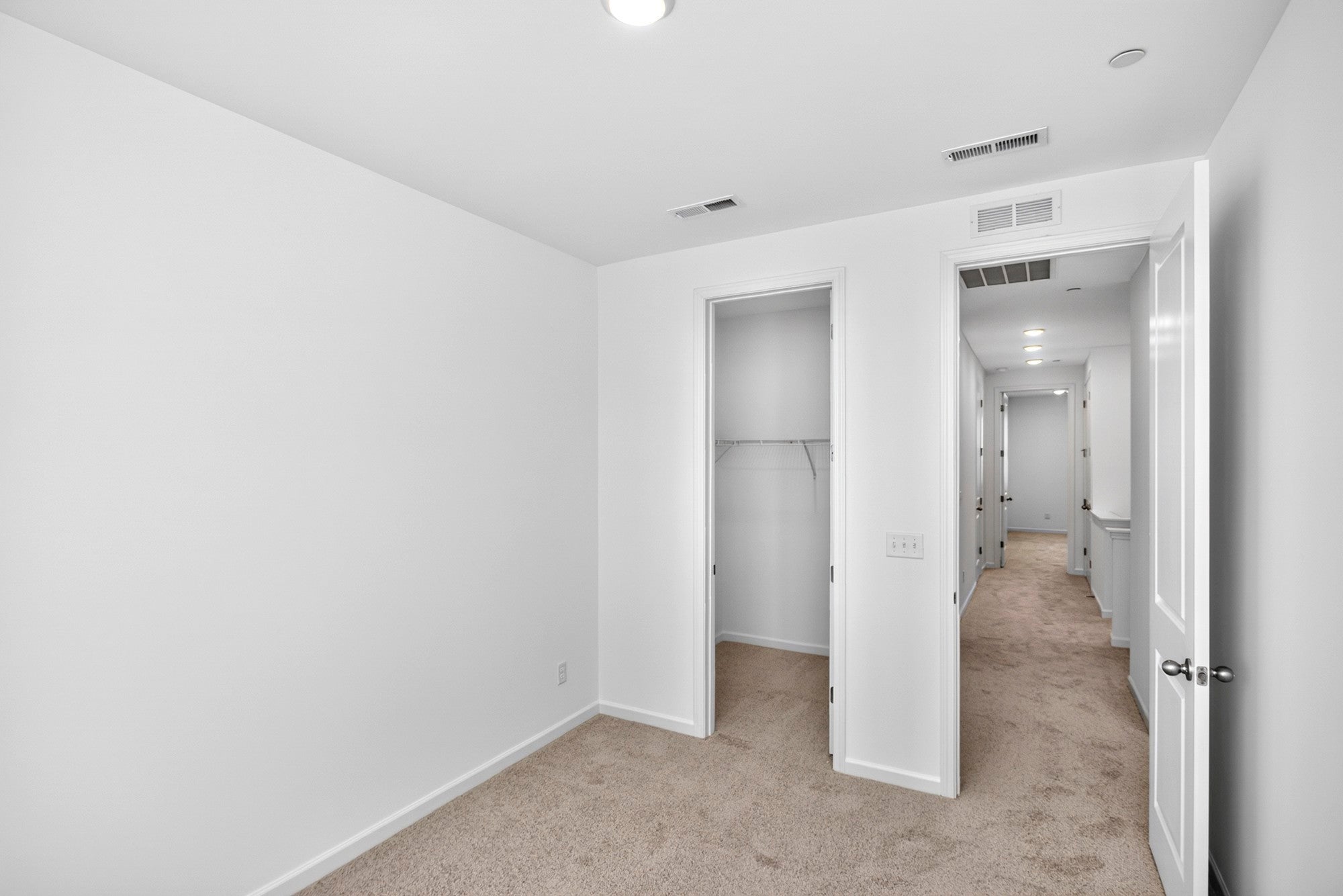 323 Lynwood Station Boulevard