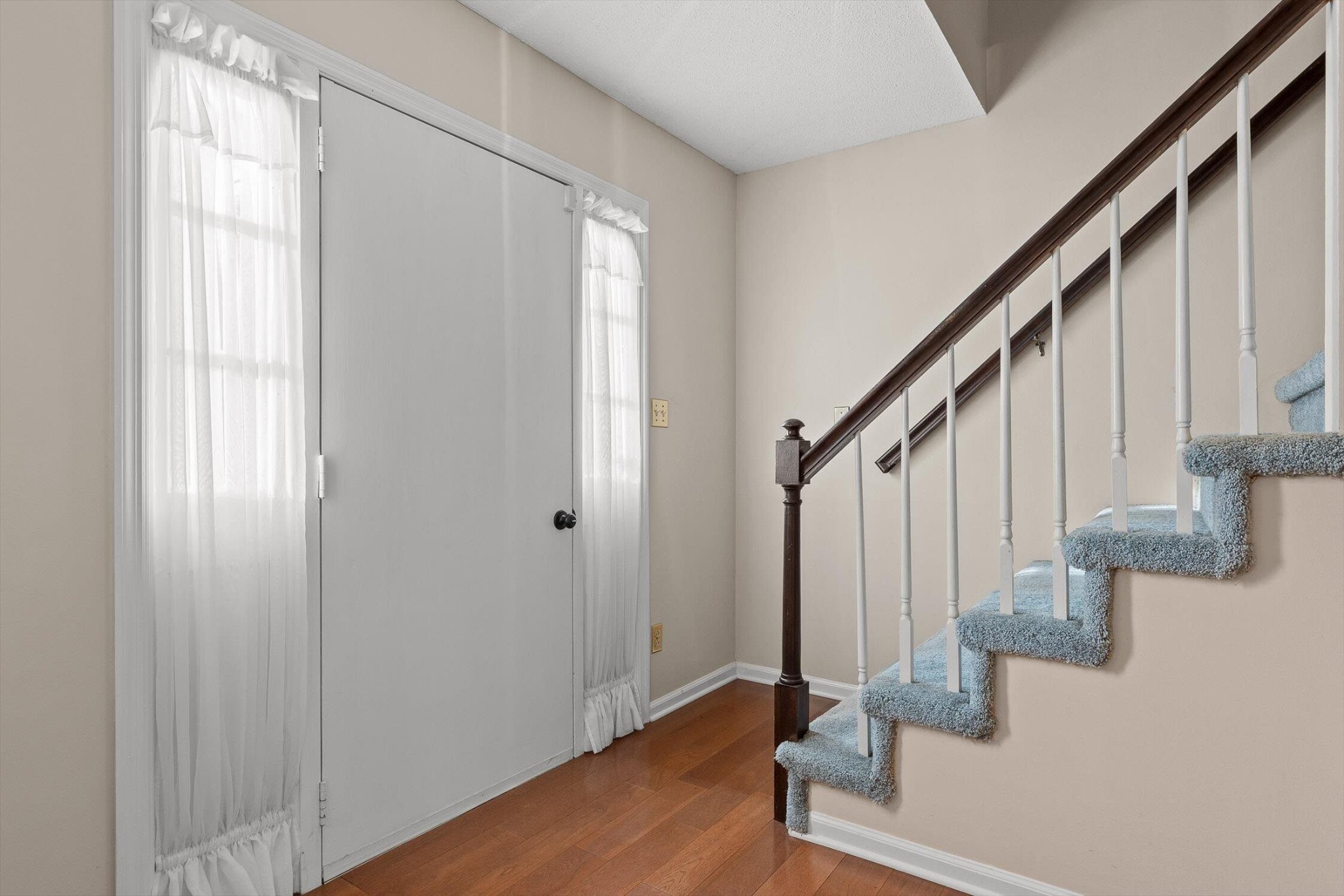 7604 Ridge Bay Drive