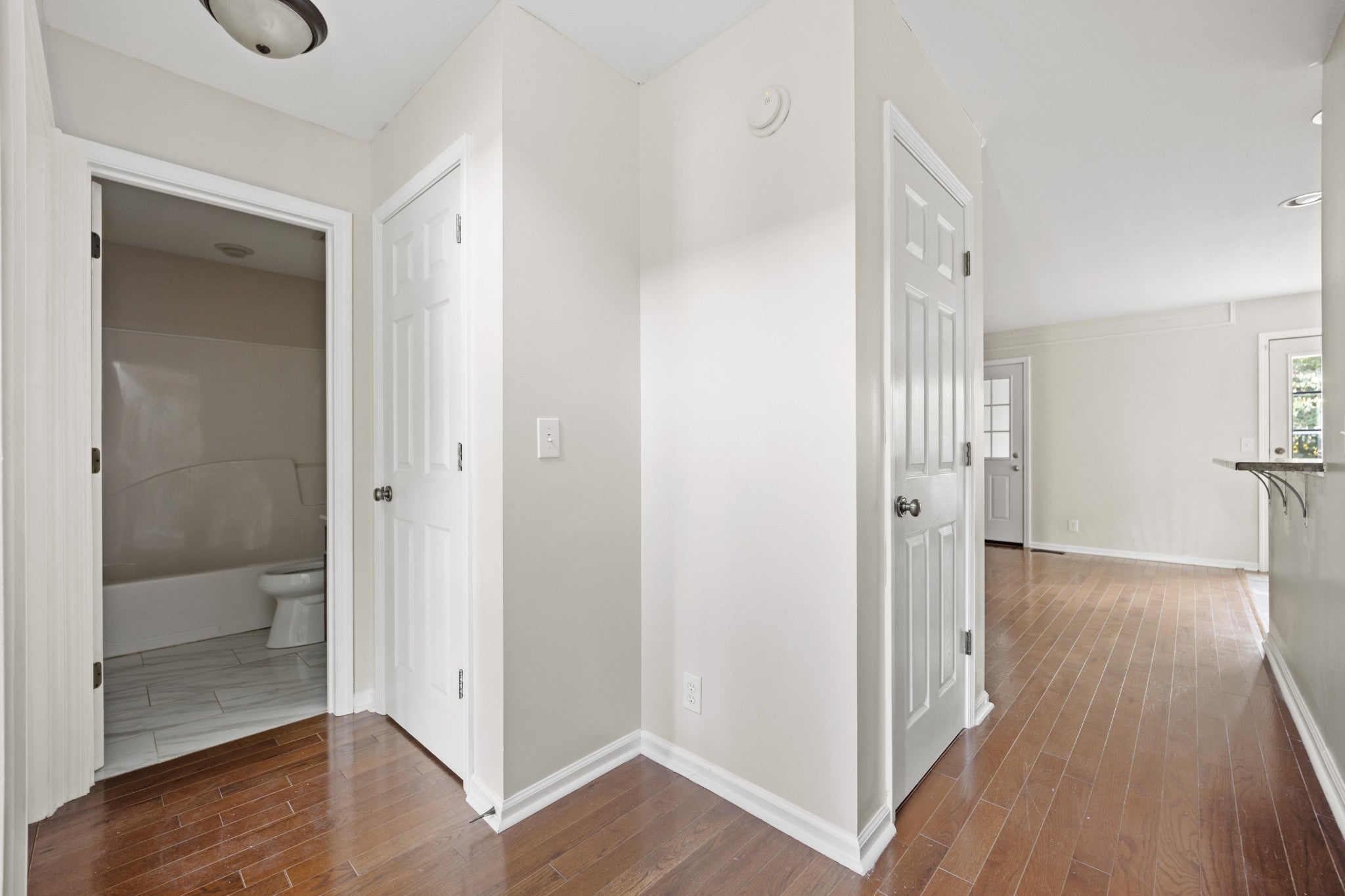2489 Hattington Dr