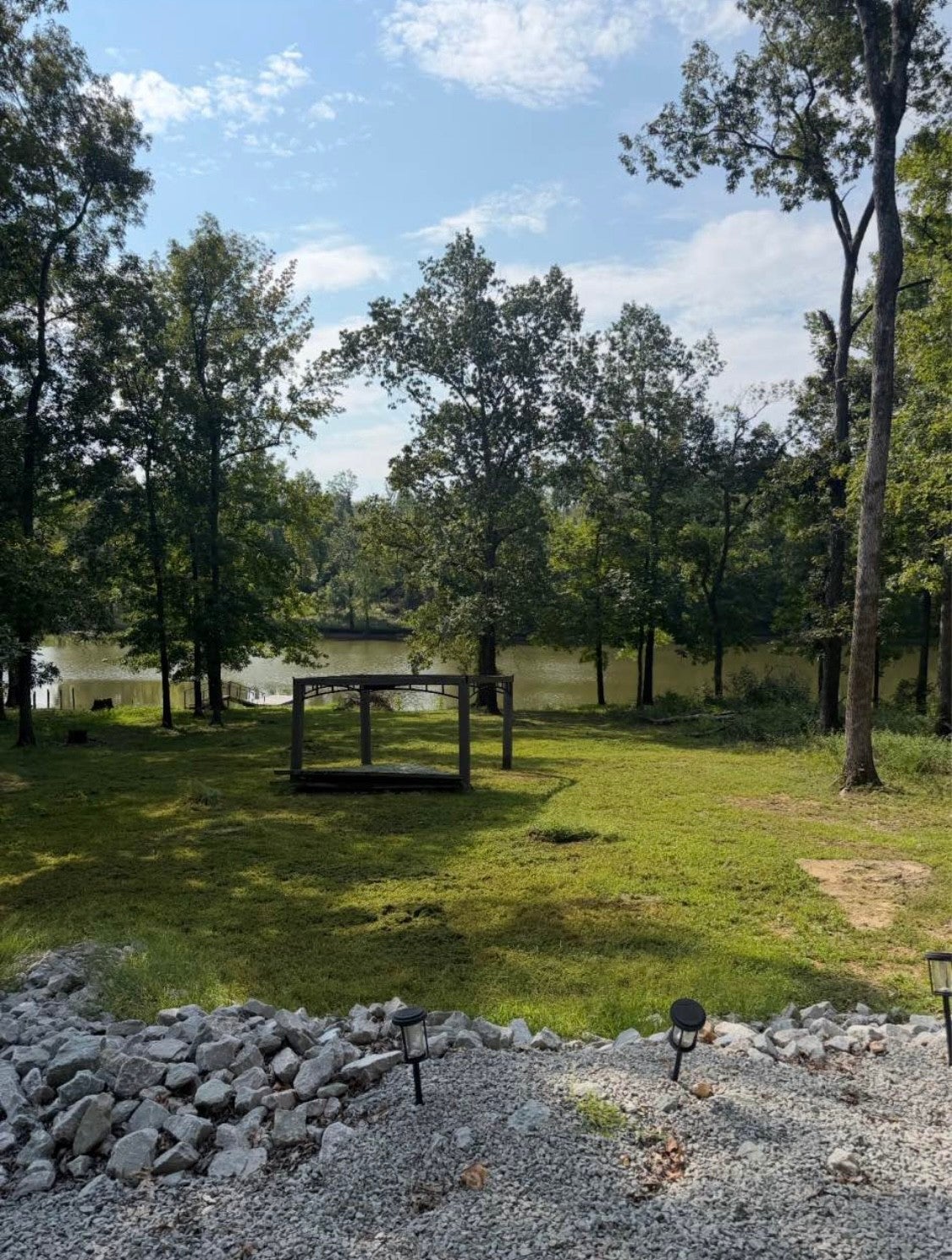 1072 Bobs Lake Ln