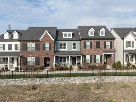 420 Longstone Rd Gallatin TN 37066