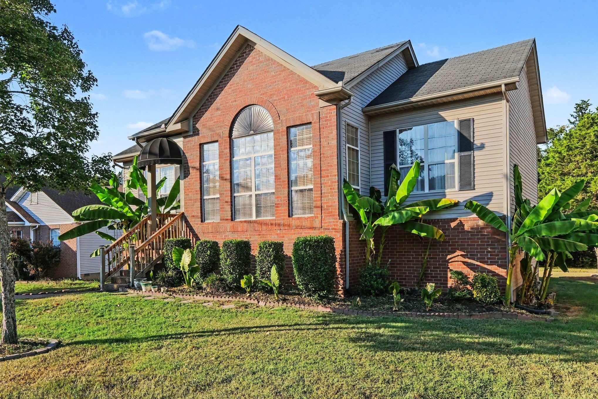 3-bed home for sale in Antioch, TN 37013, 3777 Seasons Dr 3777 Seasons Dr, Antioch TN 37013 3-bed home, photo 3 of 32