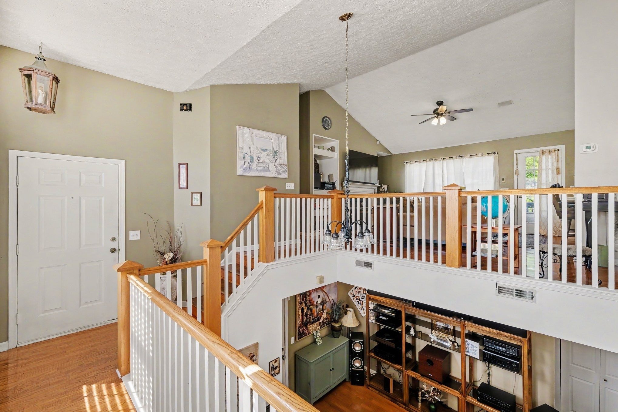 3-bed home for sale in Antioch, TN 37013, 3777 Seasons Dr 3777 Seasons Dr, Antioch TN 37013 3-bed home, photo 5 of 32