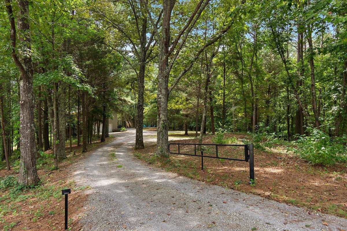 4250 Four Seasons Rd