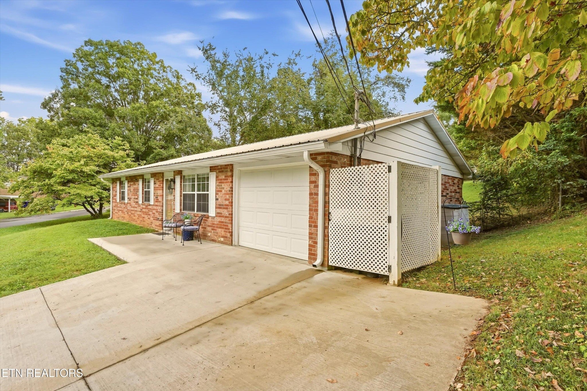 5608 Ridgetop Rd