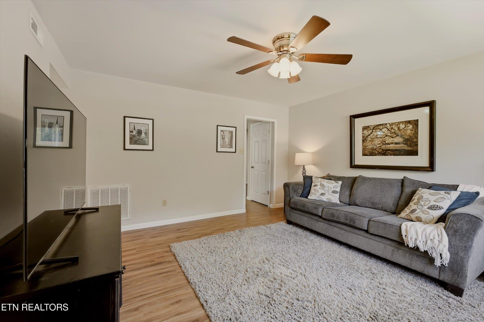 5608 Ridgetop Rd