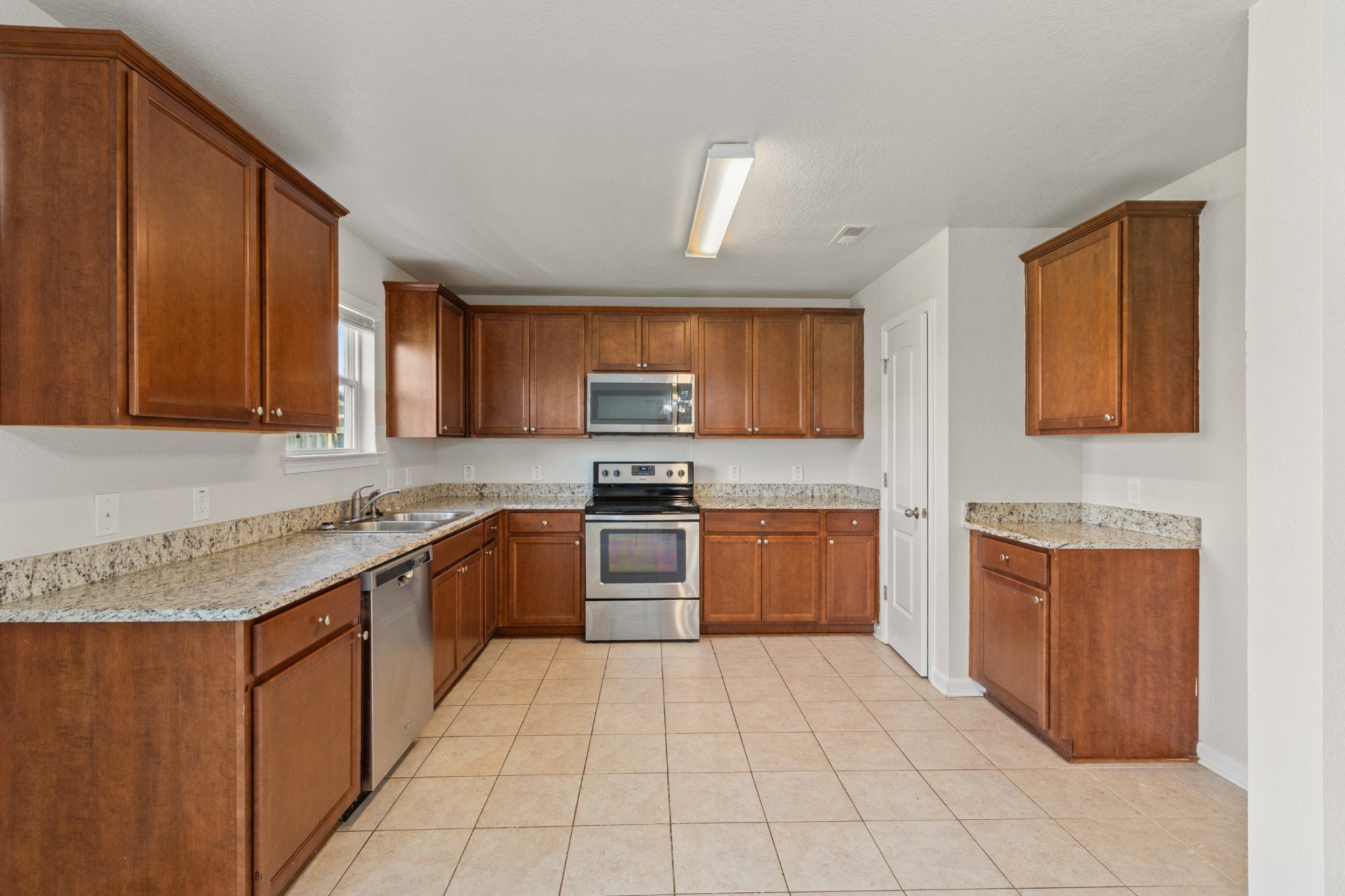 3117 Dizzy Dean Dr