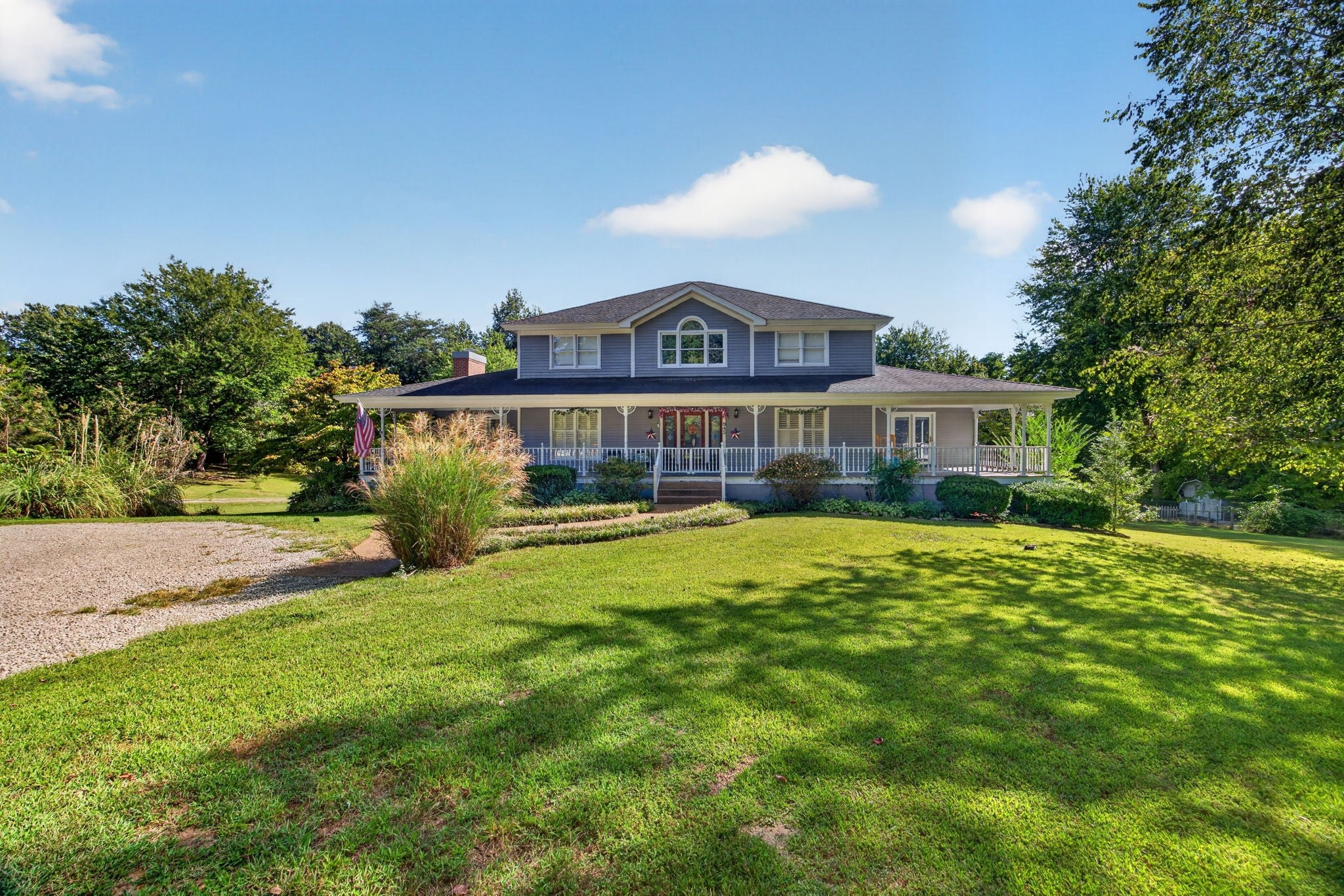 945 Old Walton Rd