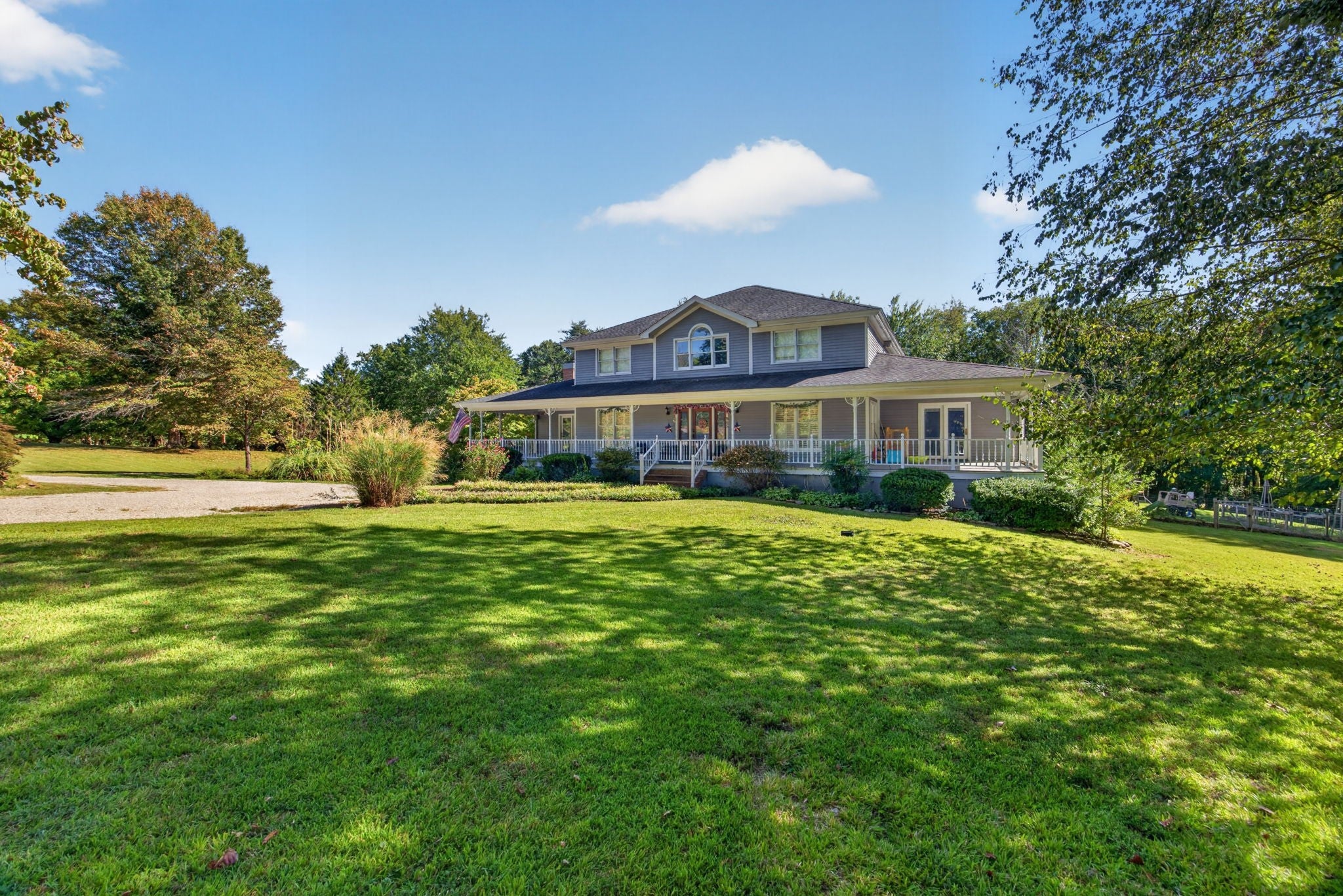 945 Old Walton Rd