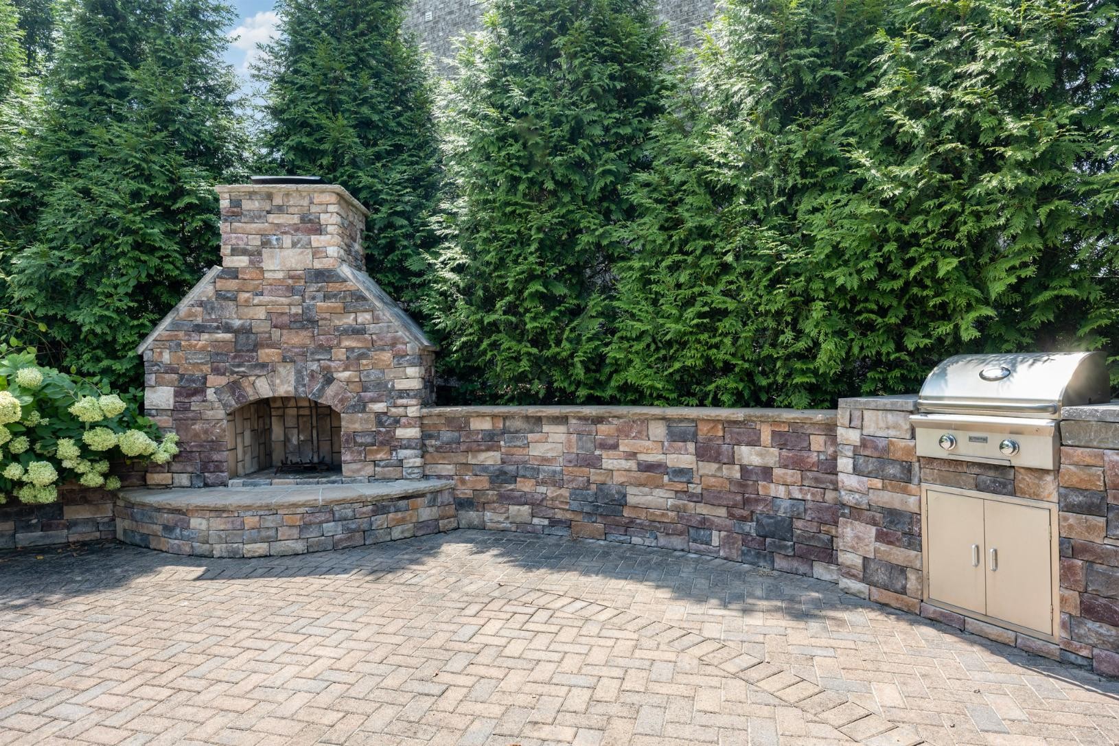 2224 Belle Creek Way