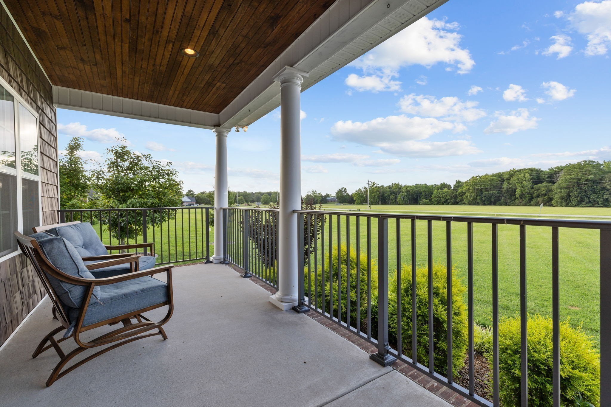 251 Old Shelbyville Hwy