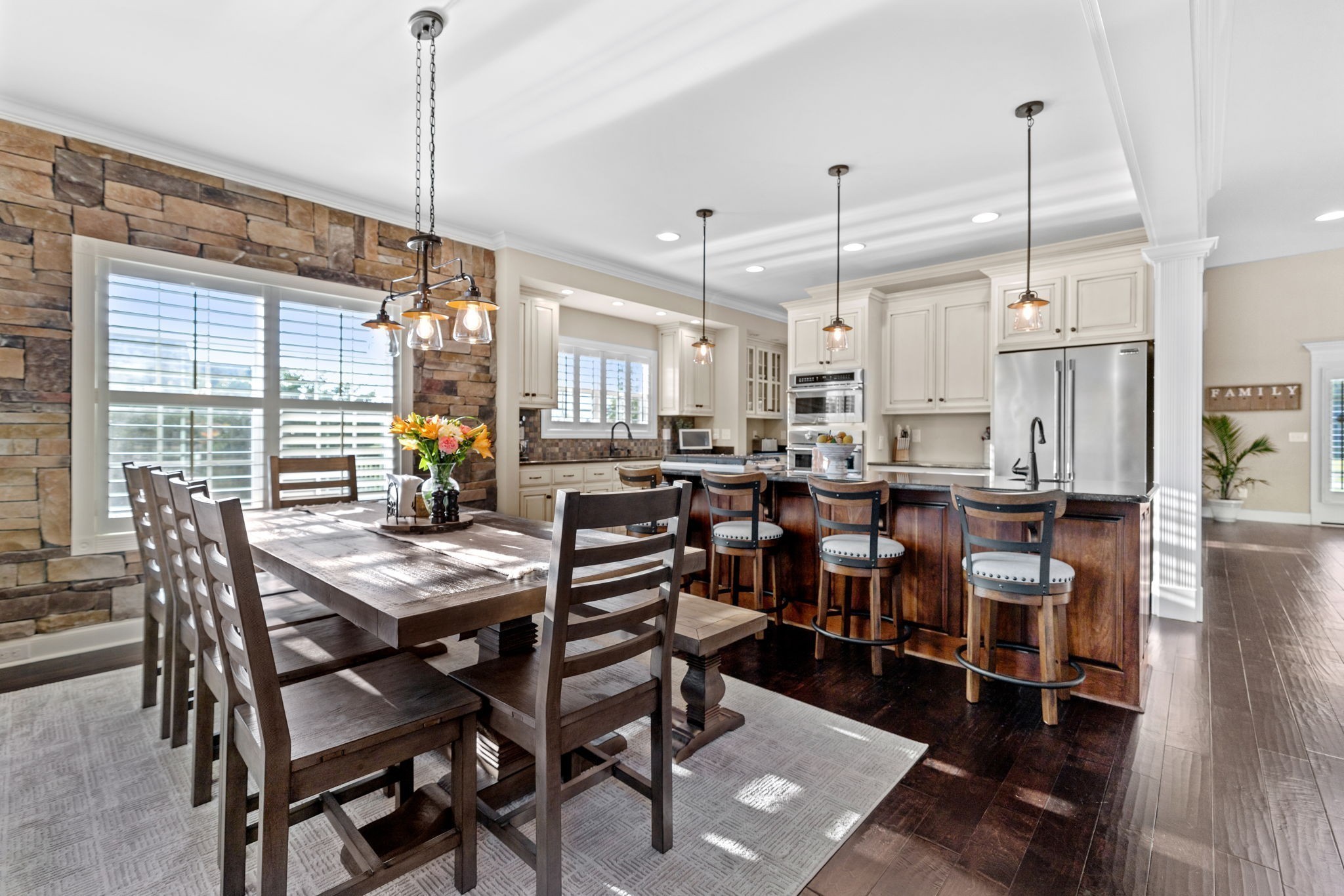 251 Old Shelbyville Hwy