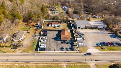 1195 Louisville Hwy Goodlettsville TN 37072