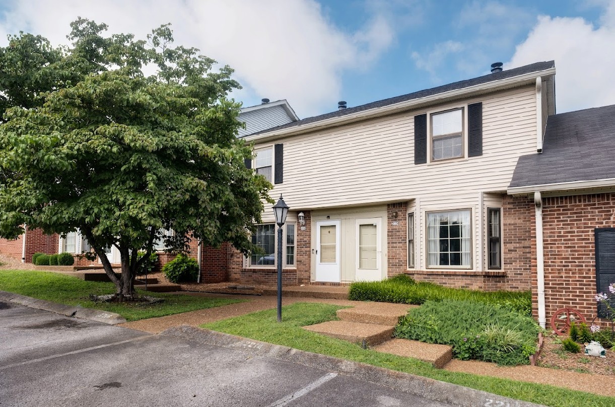 2214 Union Place Court