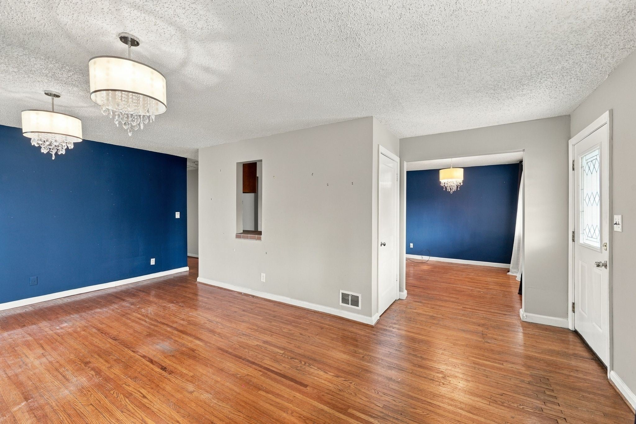 1217 Villa Pl